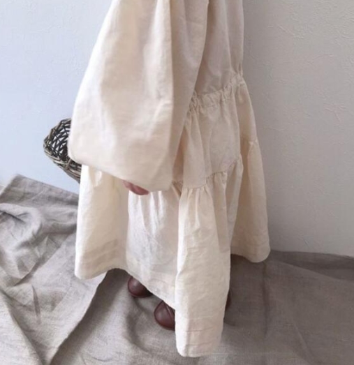 秋 女の子 無地ワンピース パフスリープ 森ガール ゆったり 子供服 おしゃれ ワンピース - 画像 (4)