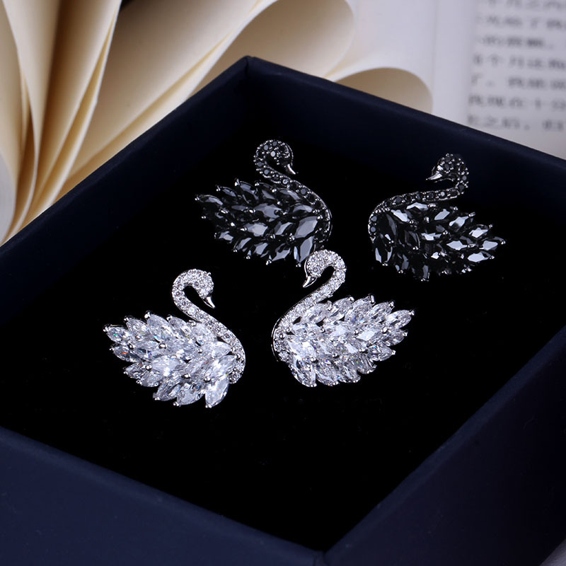 シルバー925ピアス 白鳥形ピアス スワンピアス スタッドピアス キュービック ジルコニア アクセサリー