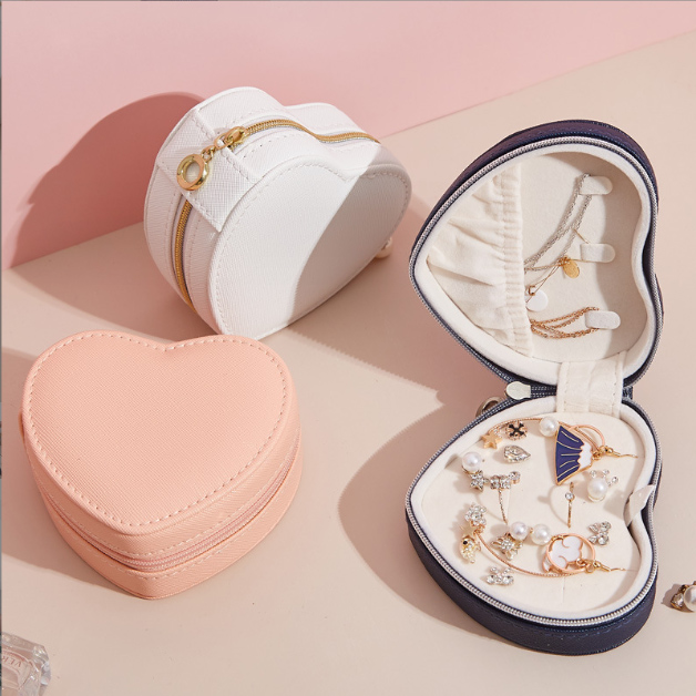 ジュエリーボックス アクセサリーケース アクセサリーボックス 収納ボックス コンパクト 防水仕様 ハート